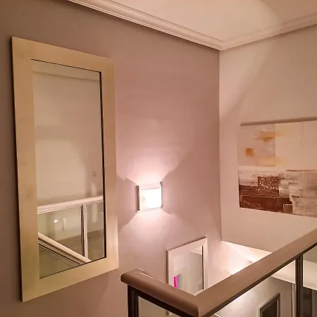 Modern Townhouse Ocean Front Holiday home *