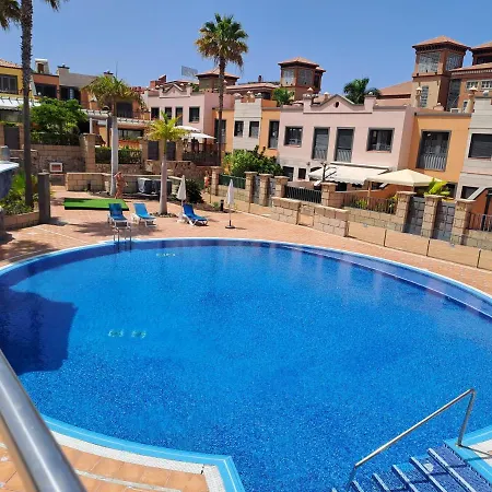 Modern Townhouse Ocean Front Prázdninový dům *